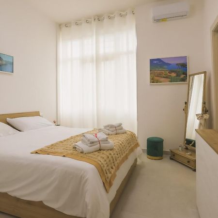 Barbyb B&B Салерно Екстериор снимка